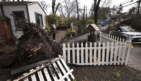 Powerful Pacific tempest clobbers storm-battered California